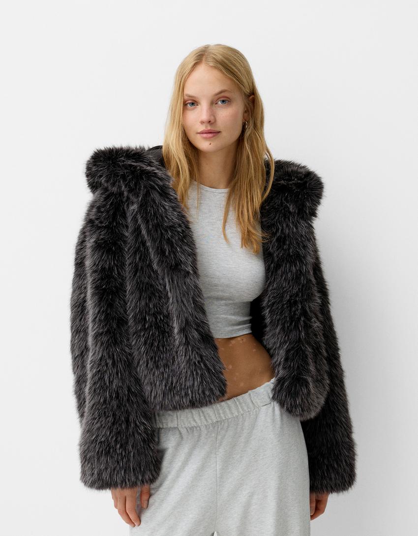 Esmeralda - Fur coat